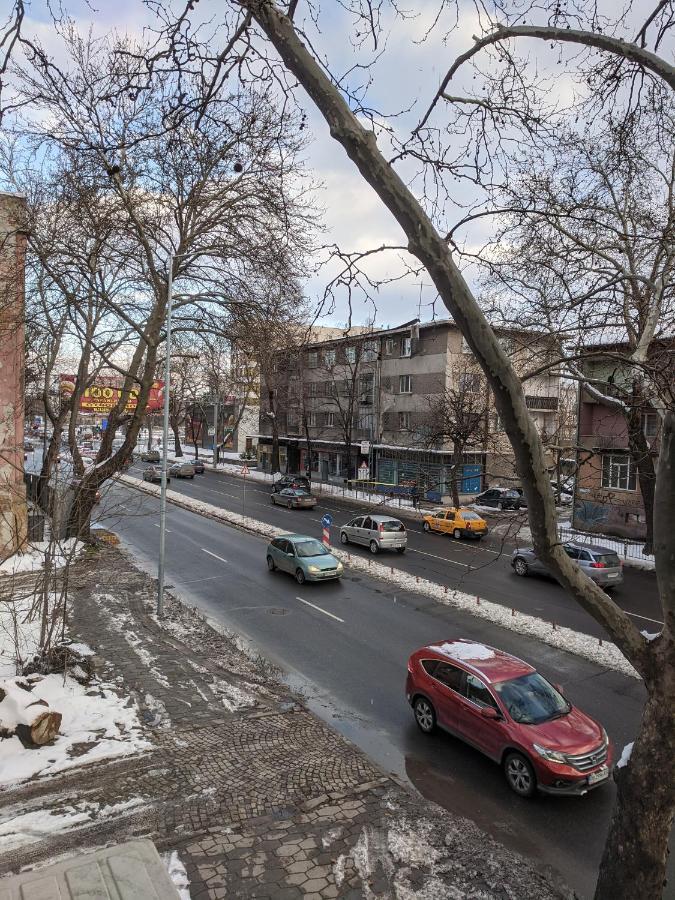 Midtown Place Apartment Doris 1 With Garage Plovdiv Exteriör bild